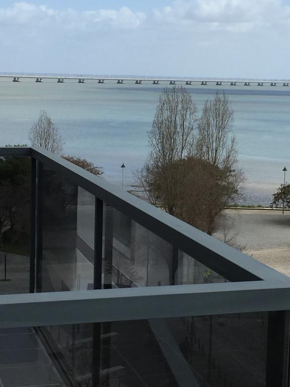 Parque Das Nacoes - Rio Tejo Lissabon